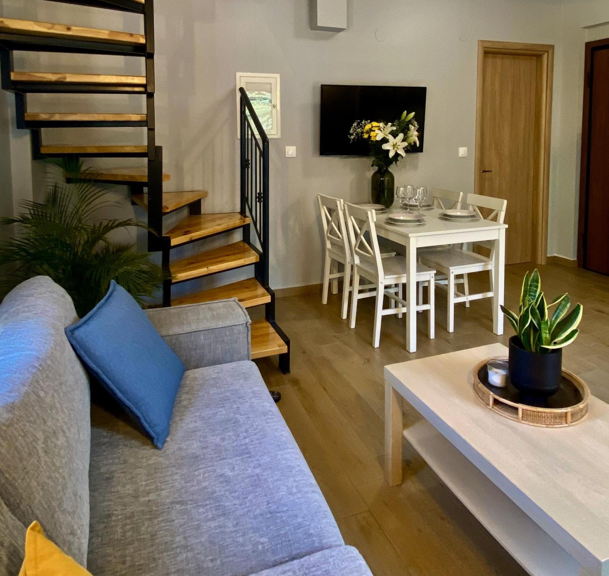 Casa Akrolithos Apartment *